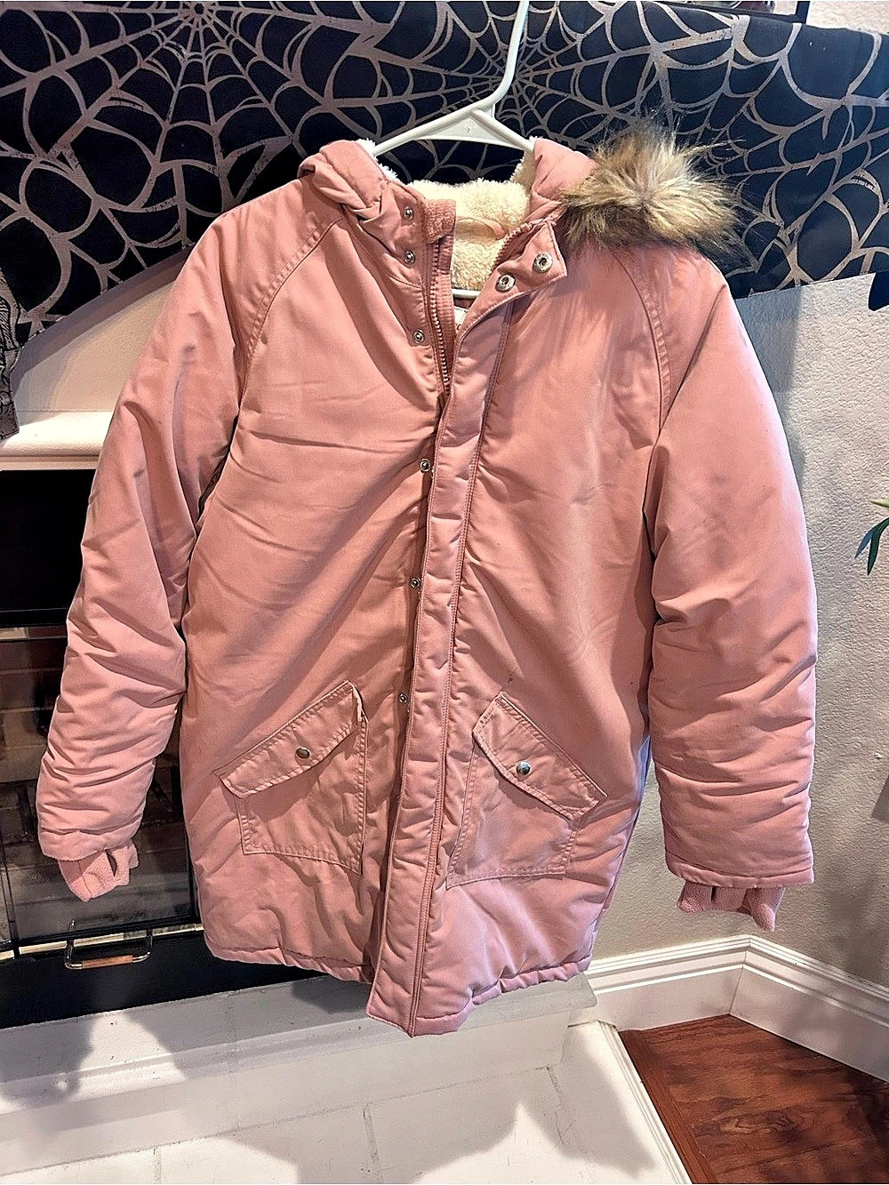 Cat & Jack Pink Faux-Fur Hood Puffer Jacket xl